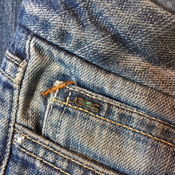 Joe’s Jeans Fitzgerald Boot Cut Jeans. - Picture 5 of 12